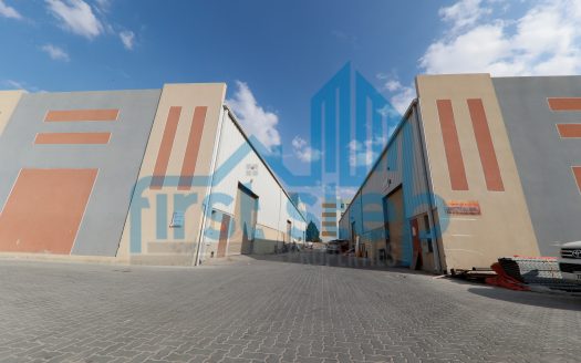 6 Warehouses in Standalone Compound for Sale in DIP
